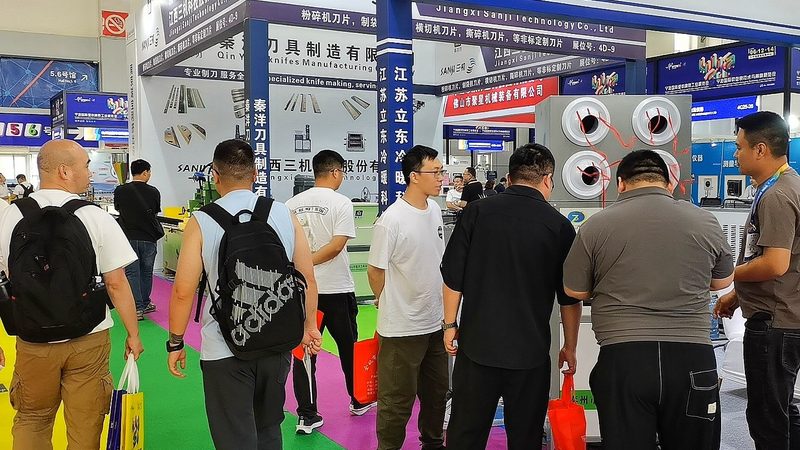 成都会展公司定制展台，报价背后的考量因素